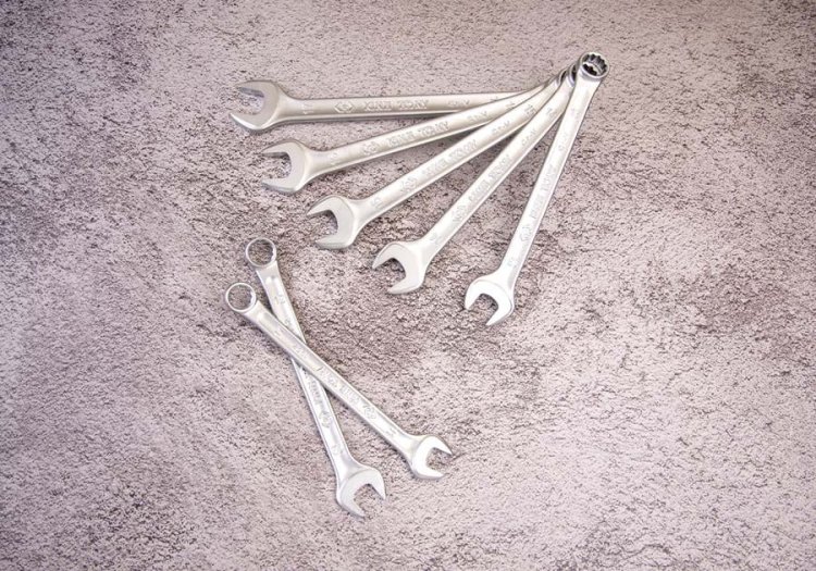 4e5c968a3d33d2964c4a3ef353837483